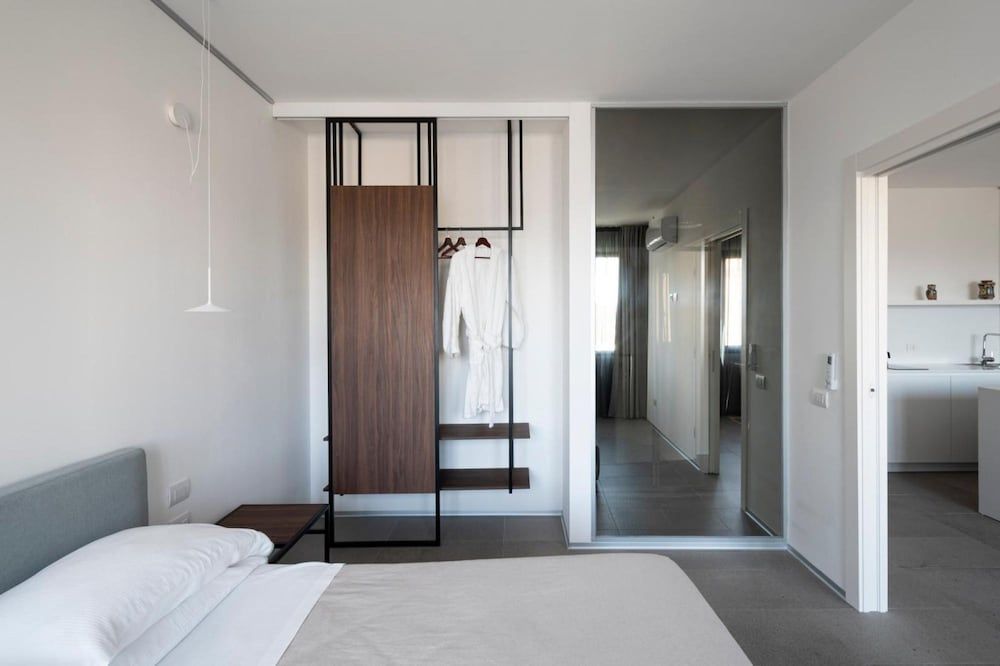 Alkamuri Posh Hotel Spa 109 Suite Superior Apartment 6