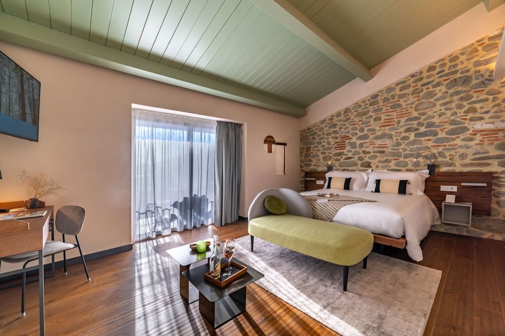 Deluxe Room, Accessible, Balcony