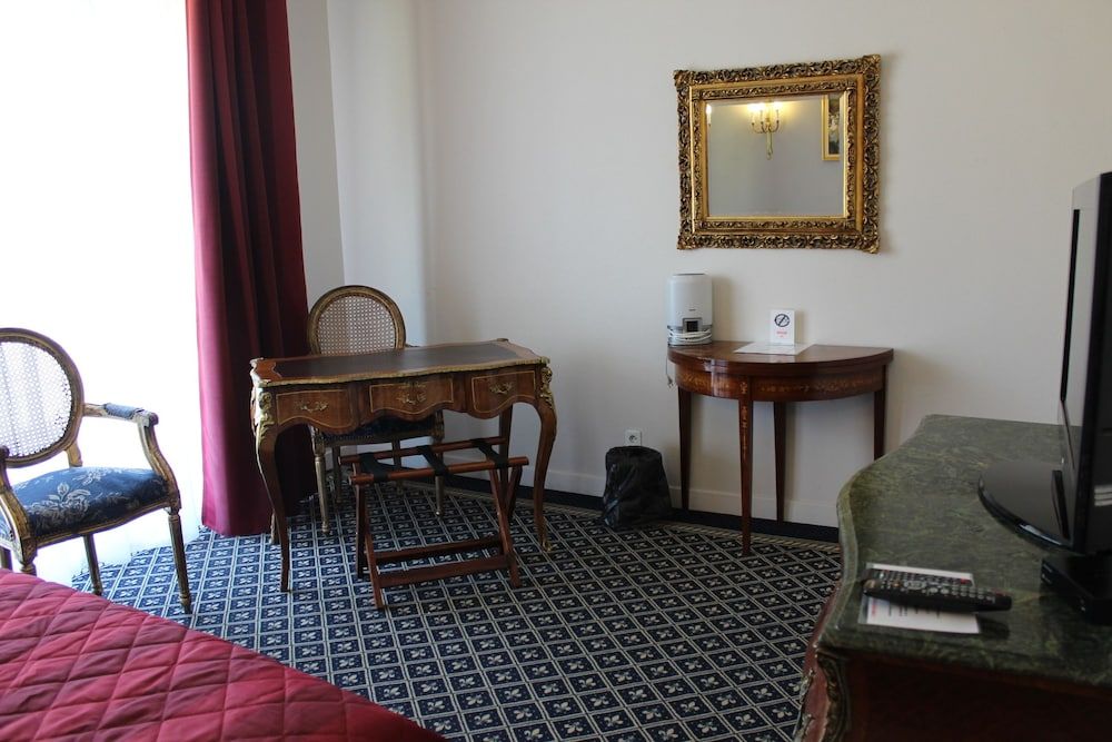 Hôtel Fleur De Lys Double Room, Accessible 6