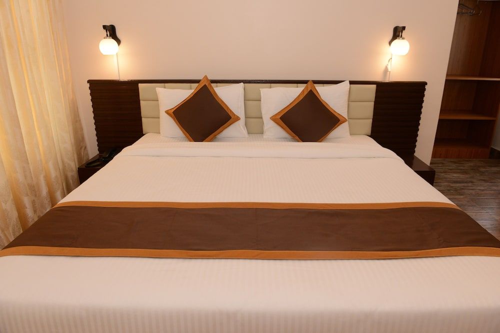 JALDAPARA FOREST TOURIST LODGE Luxury Double Room