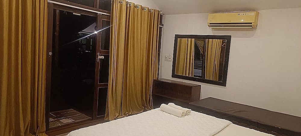 The village agonda beach cottages Deluxe Cabin 2