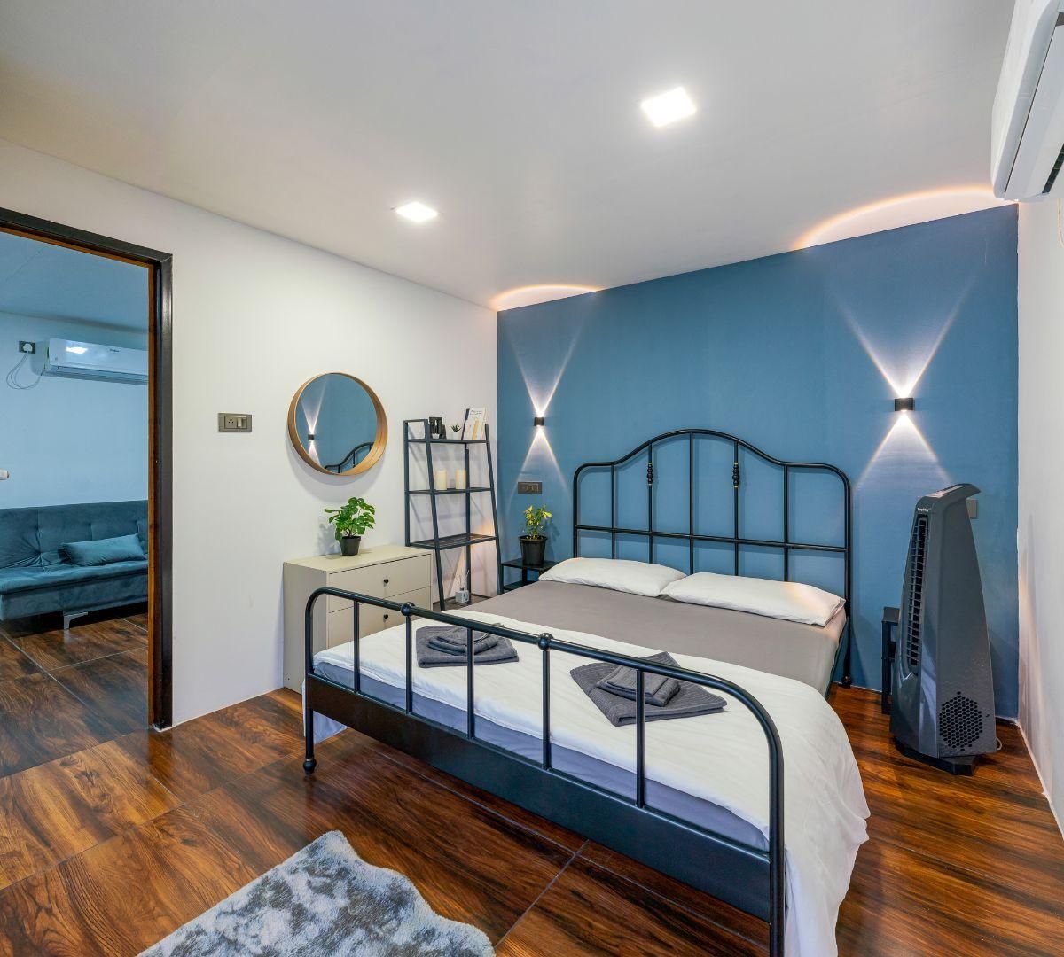 Aalayah Stays Premium Sea View Room