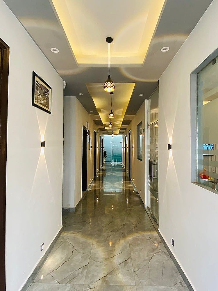 undefined Crescent Inn 3