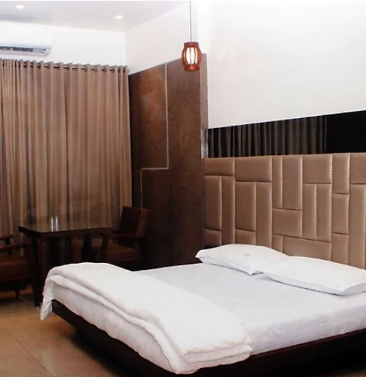 Hotel Central Park Deluxe AC Room