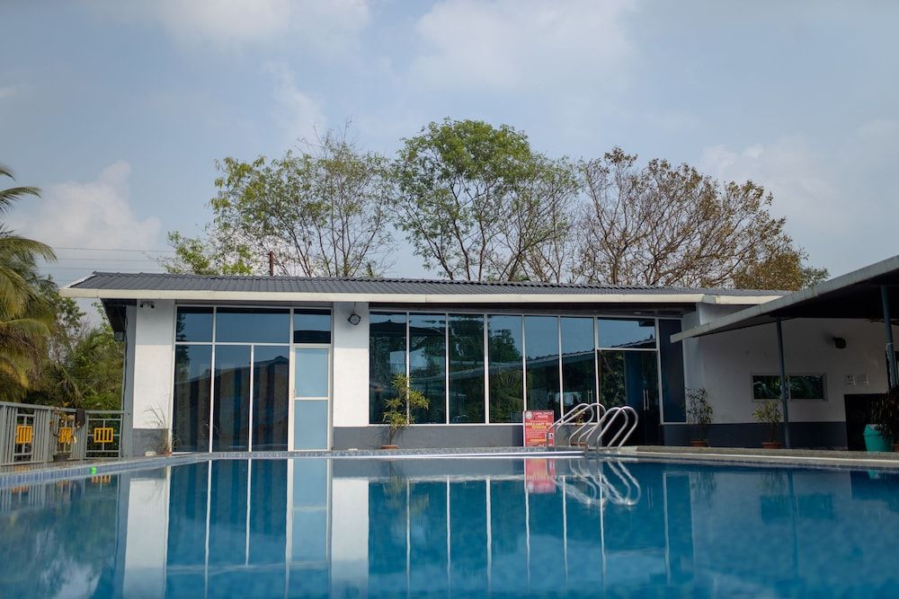 undefined Canal Touch Resort 6