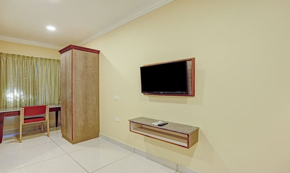 Treebo White Wings Standard Double Room 9