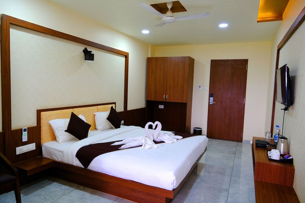 Family Double or Twin Room