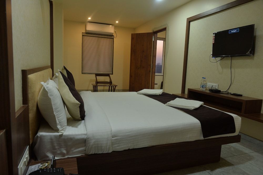 Family Double or Twin Room
