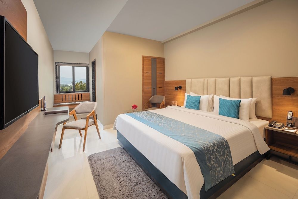 Fortune Statue of Unity, Ekta Nagar - Member ITC's Hotel Group Deluxe Room