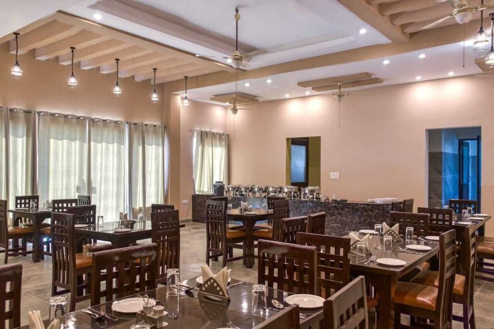 undefined MAULIK RETREAT 3