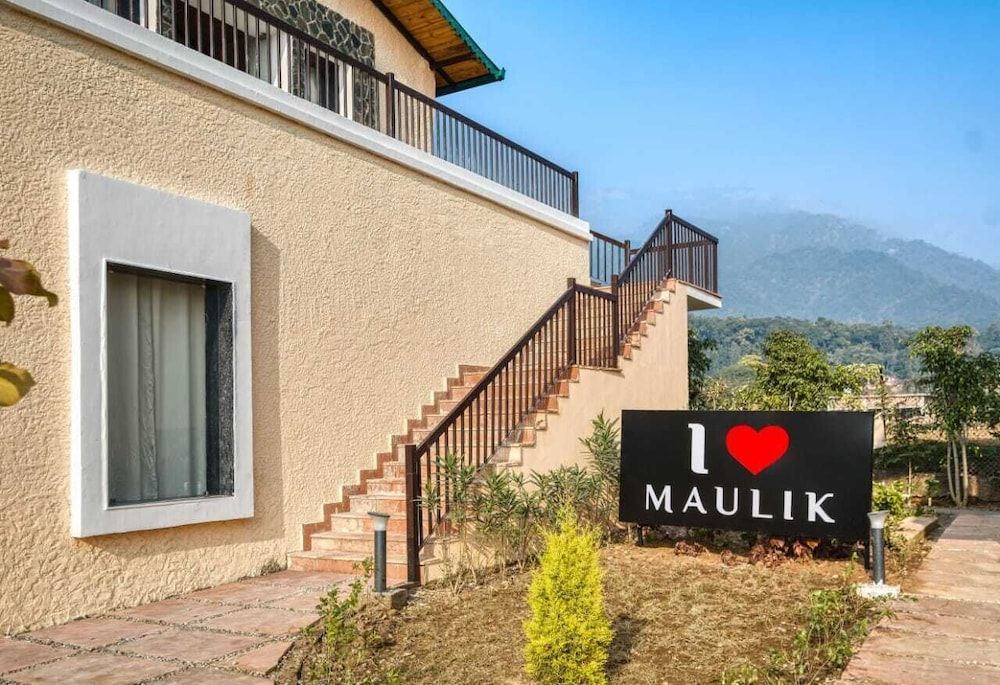 undefined MAULIK RETREAT 7