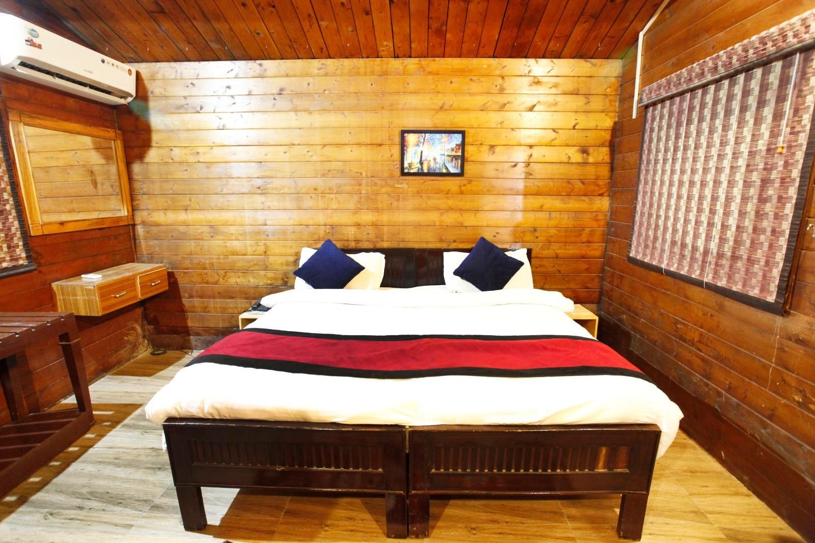 Deluxe Room Double