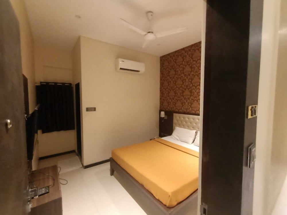 Hotel Shubham Inn Standard Room 12