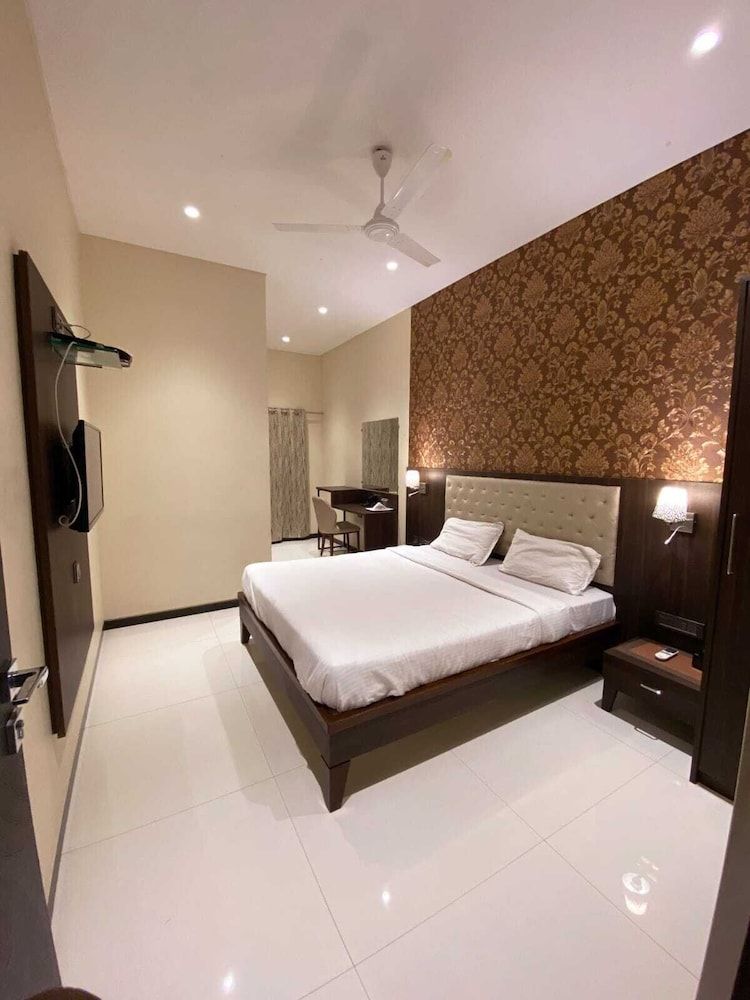 Hotel Shubham Inn Standard Room 3