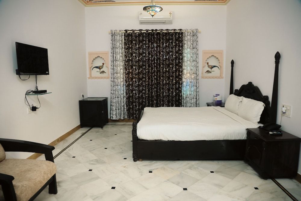 Ranakpur Hill Resort Superior Double Room