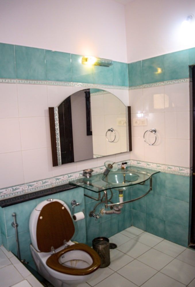 Ranakpur Hill Resort Superior Double Room 5