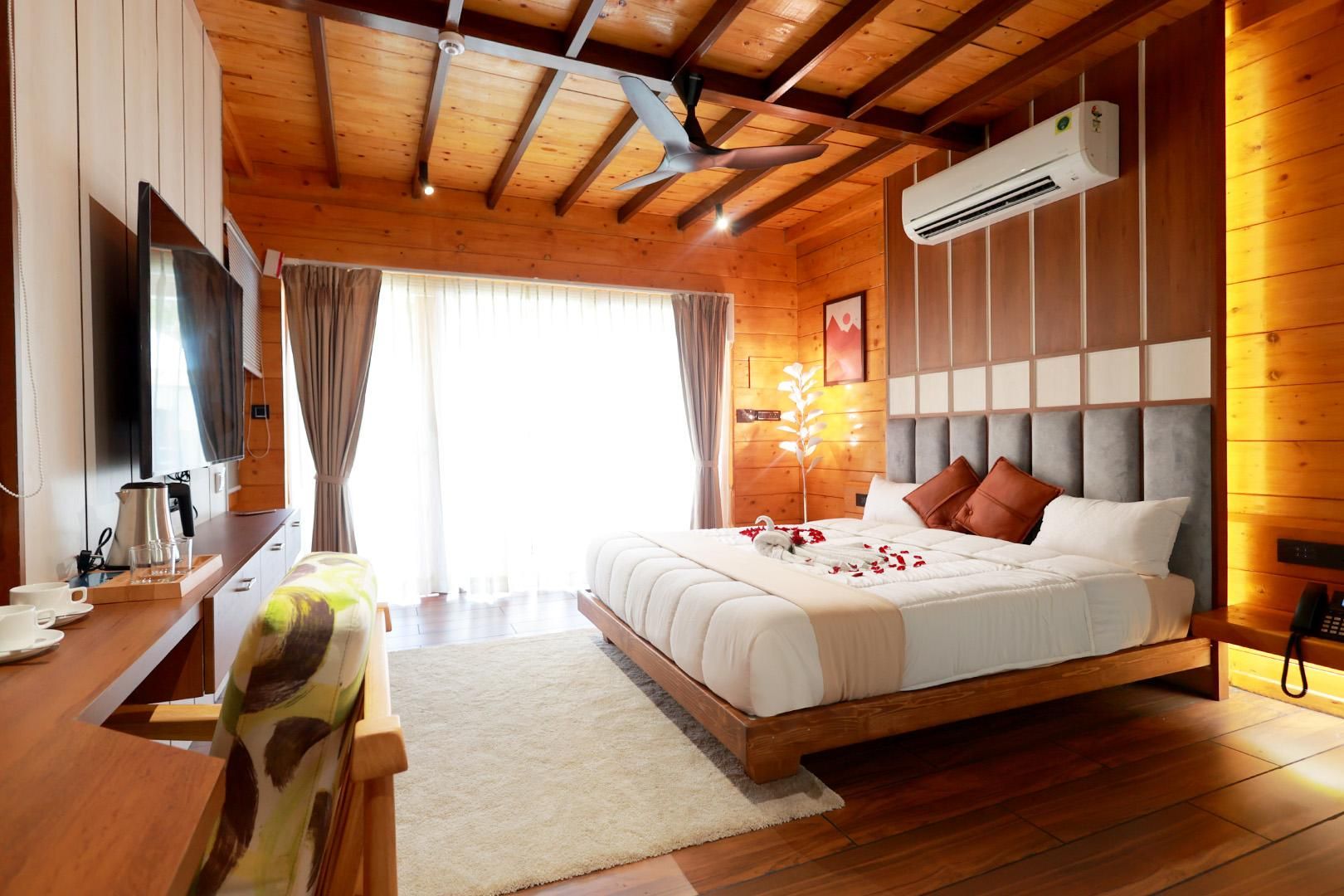 Wooden ECR Sea Resort Premium Deluxe Room