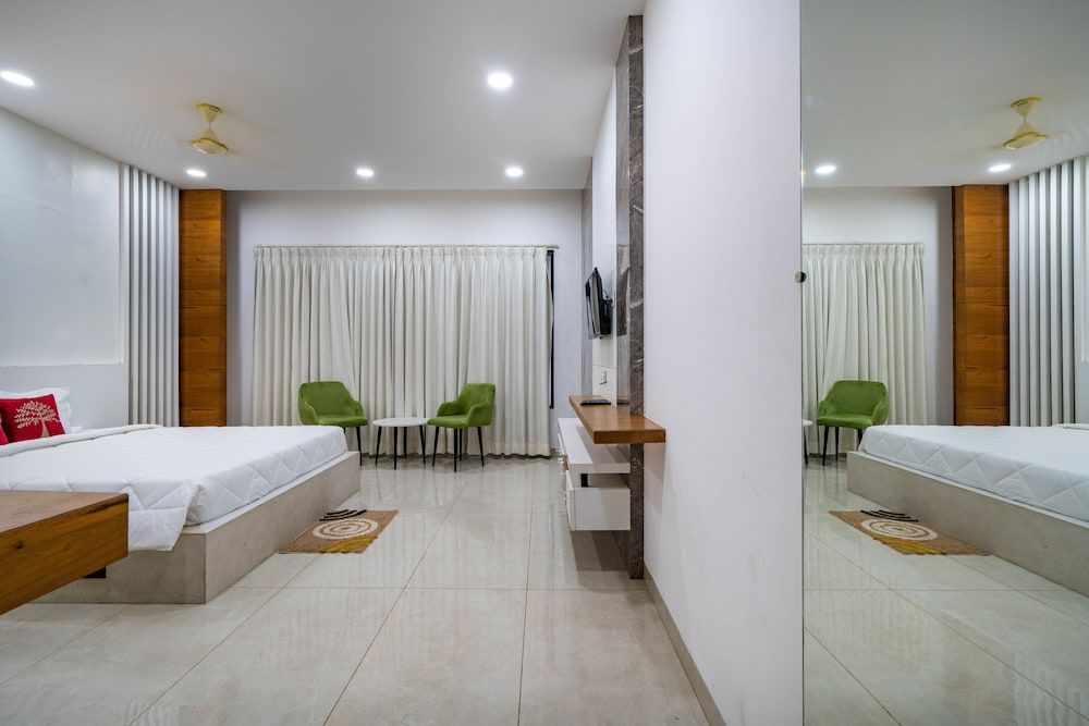 Hylife Hotel and Convention Premium Room 15