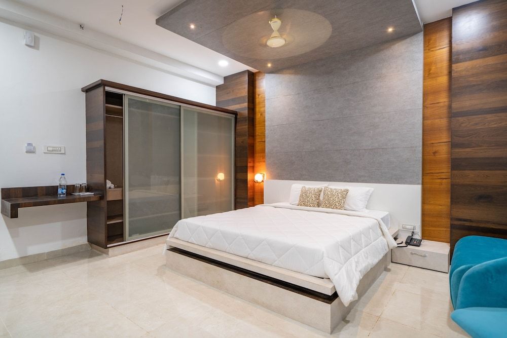 Hylife Hotel and Convention Premium Room 5