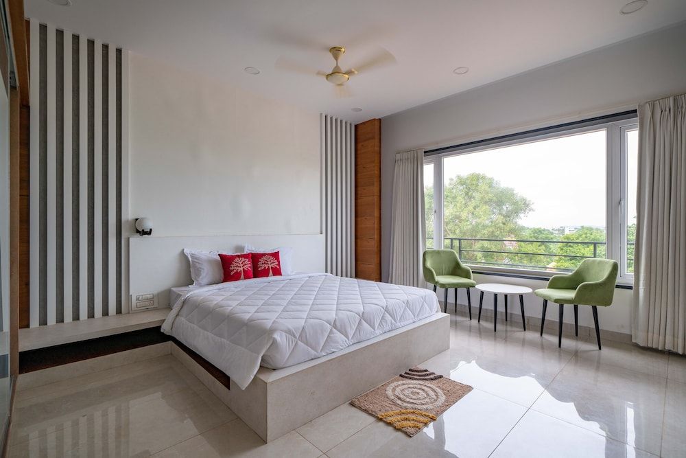 Hylife Hotel and Convention Premium Room 12