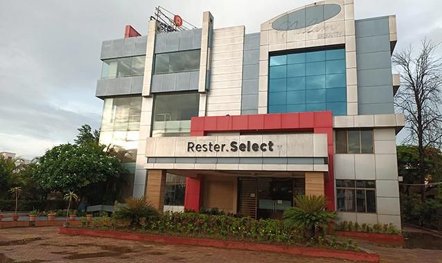  FabHotel Prime Rester Select Chakan