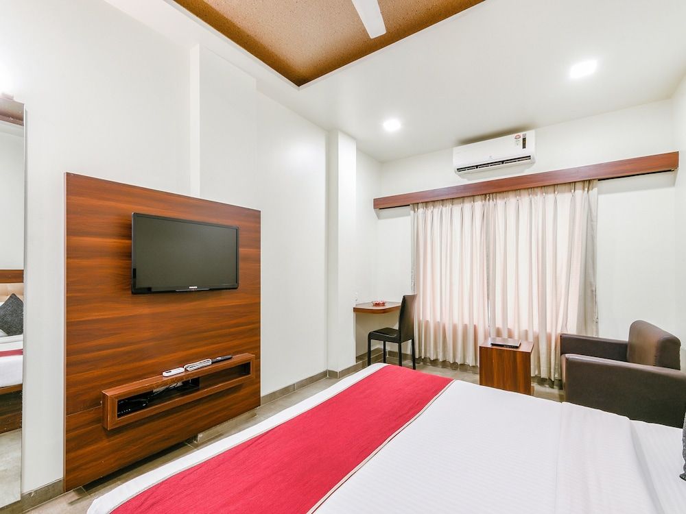 undefined OYO 7057 Global Inn 10