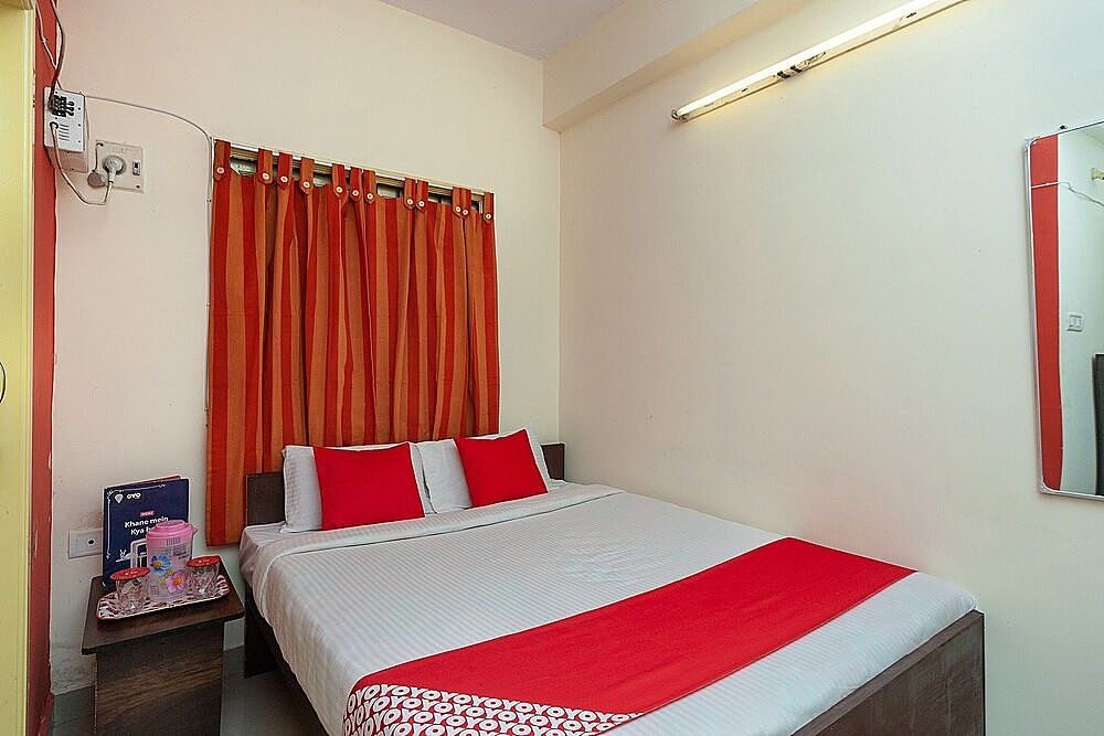 OYO 26936 Adhithya Inn Double Room, 1 Double Bed