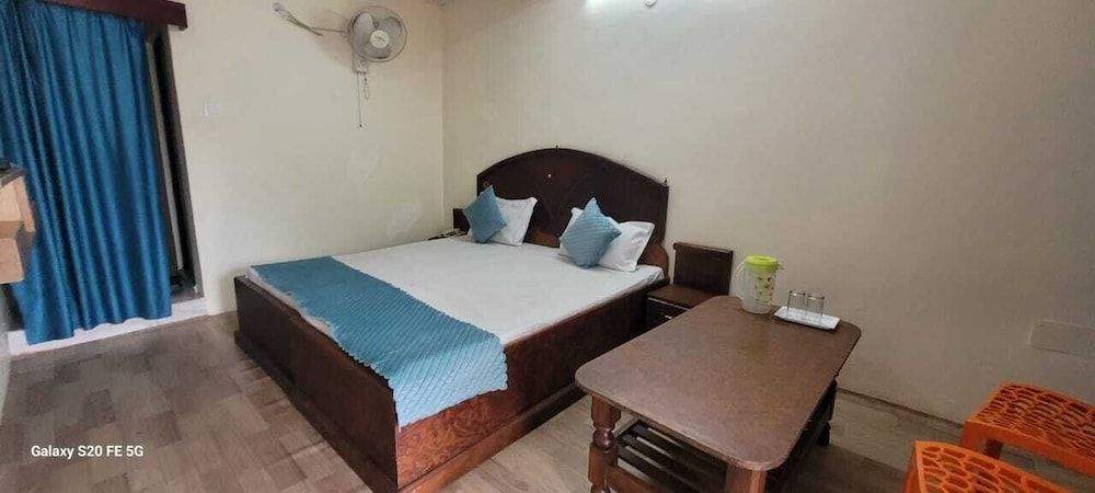undefined Hotel Shivay 4