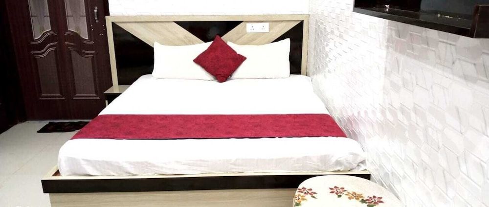 undefined Swastik Hotel 5
