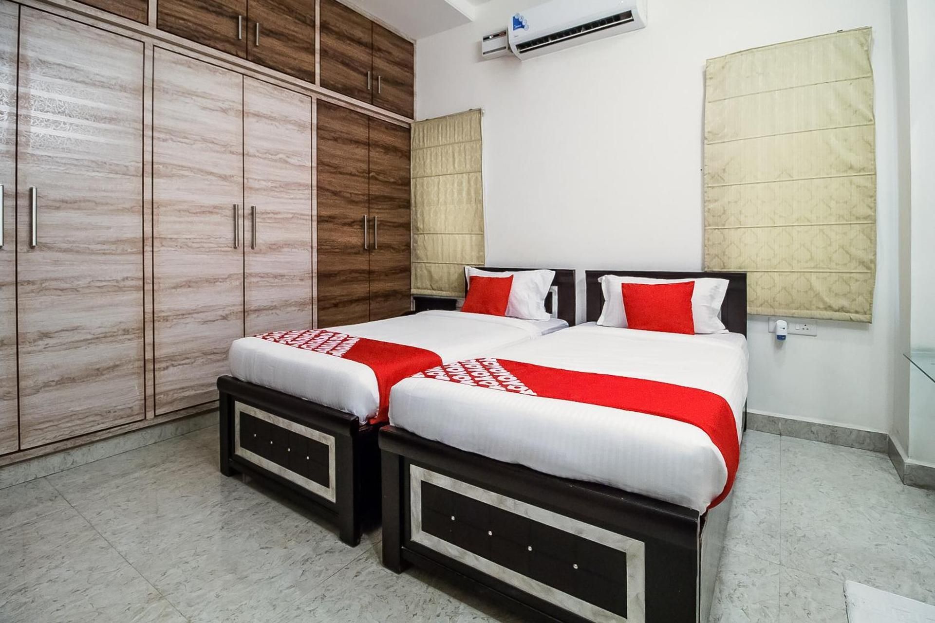 FabHotel Hallmark Inn Kukatpally Standard Double Room 4