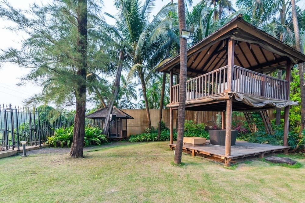 Sunflower Cottages by Landmark Worldwide