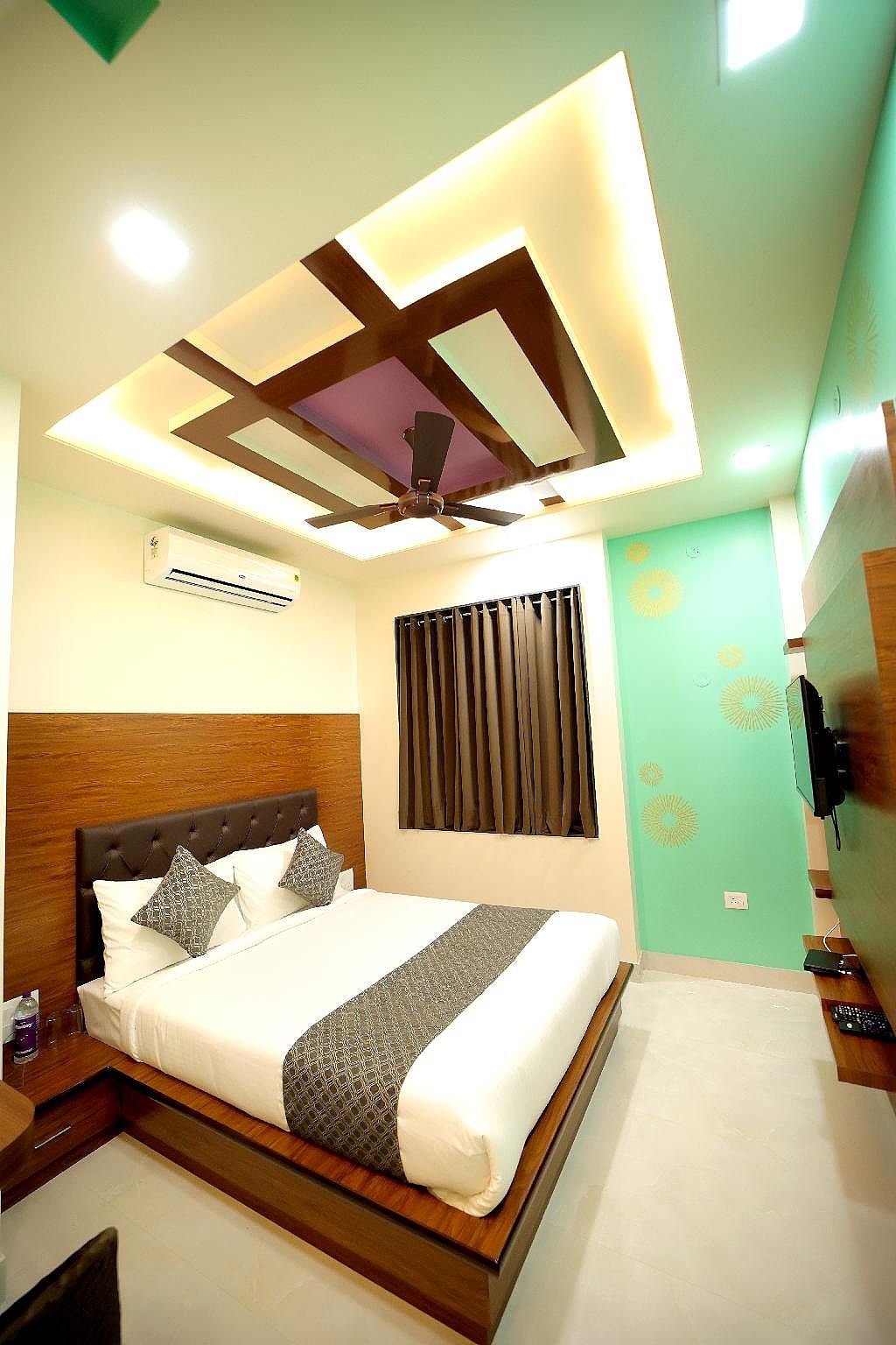 Hotel SD Prime Deluxe Double Room 8