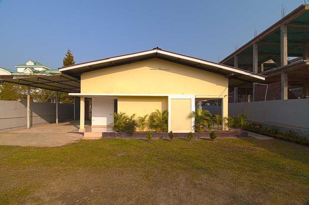 undefined Royal Vista