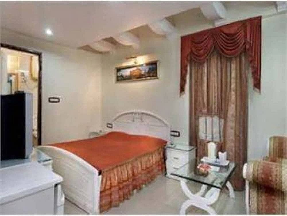 undefined Goroomgo Hotel Manglam Kanpur