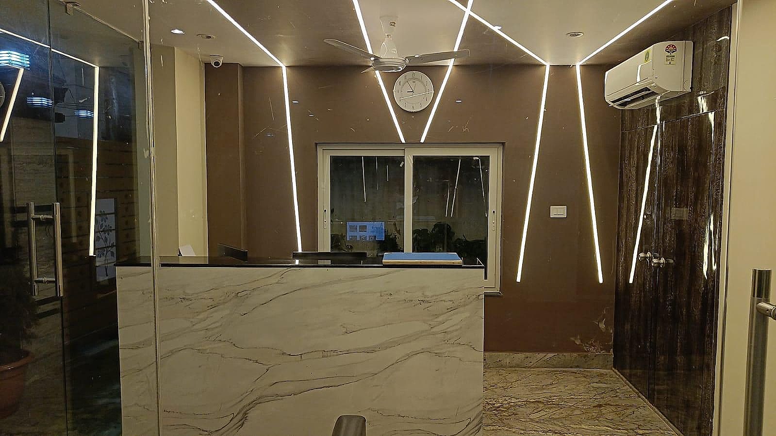 undefined Hotel Sheldon Inn 3