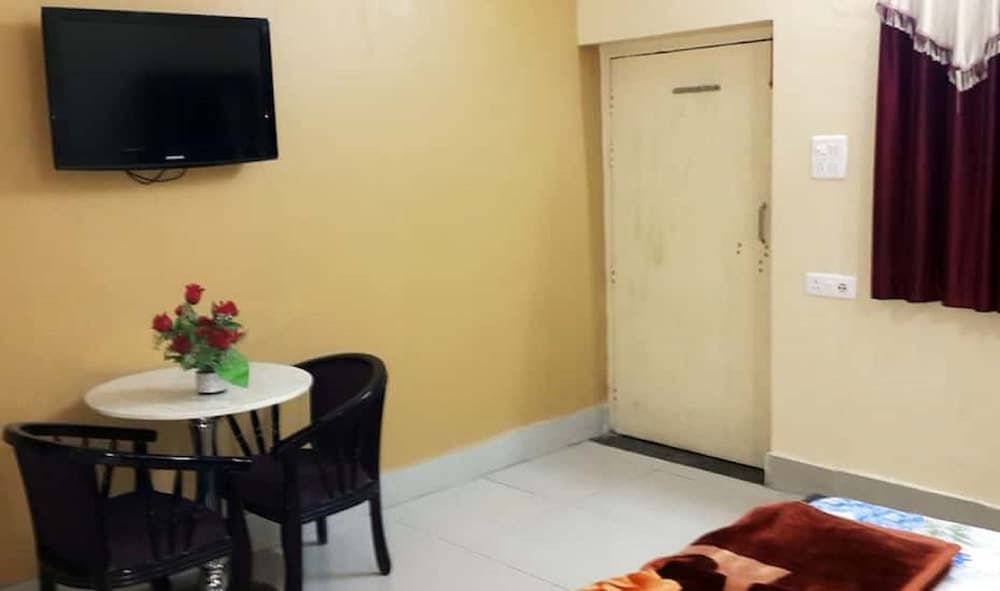 undefined Goroomgo Galaxy Mathura