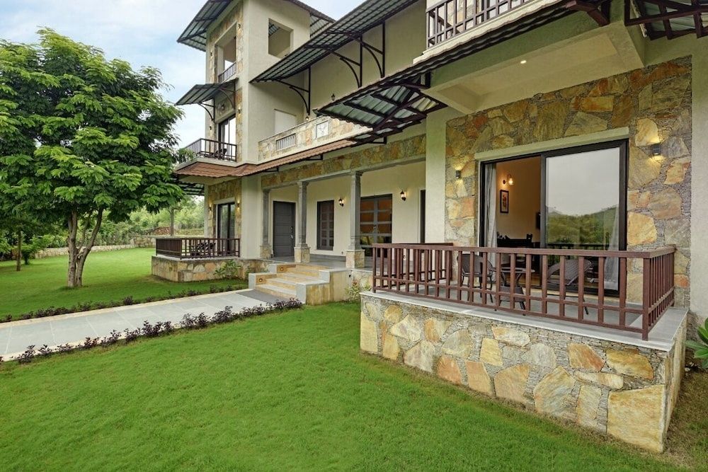 undefined The Hunting Lodge - Luxury Resort in Udaipur 7
