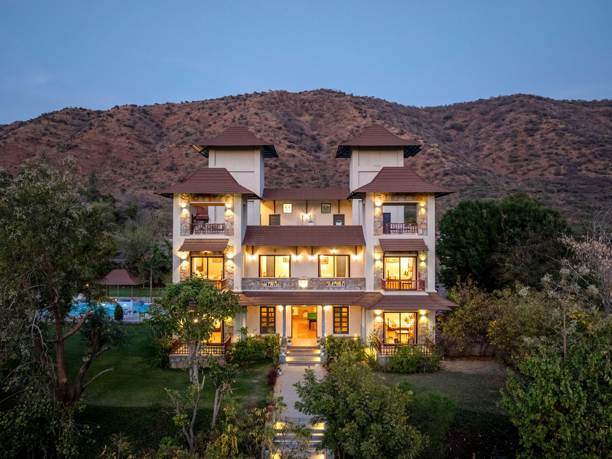 undefined The Hunting Lodge - Luxury Resort in Udaipur 8