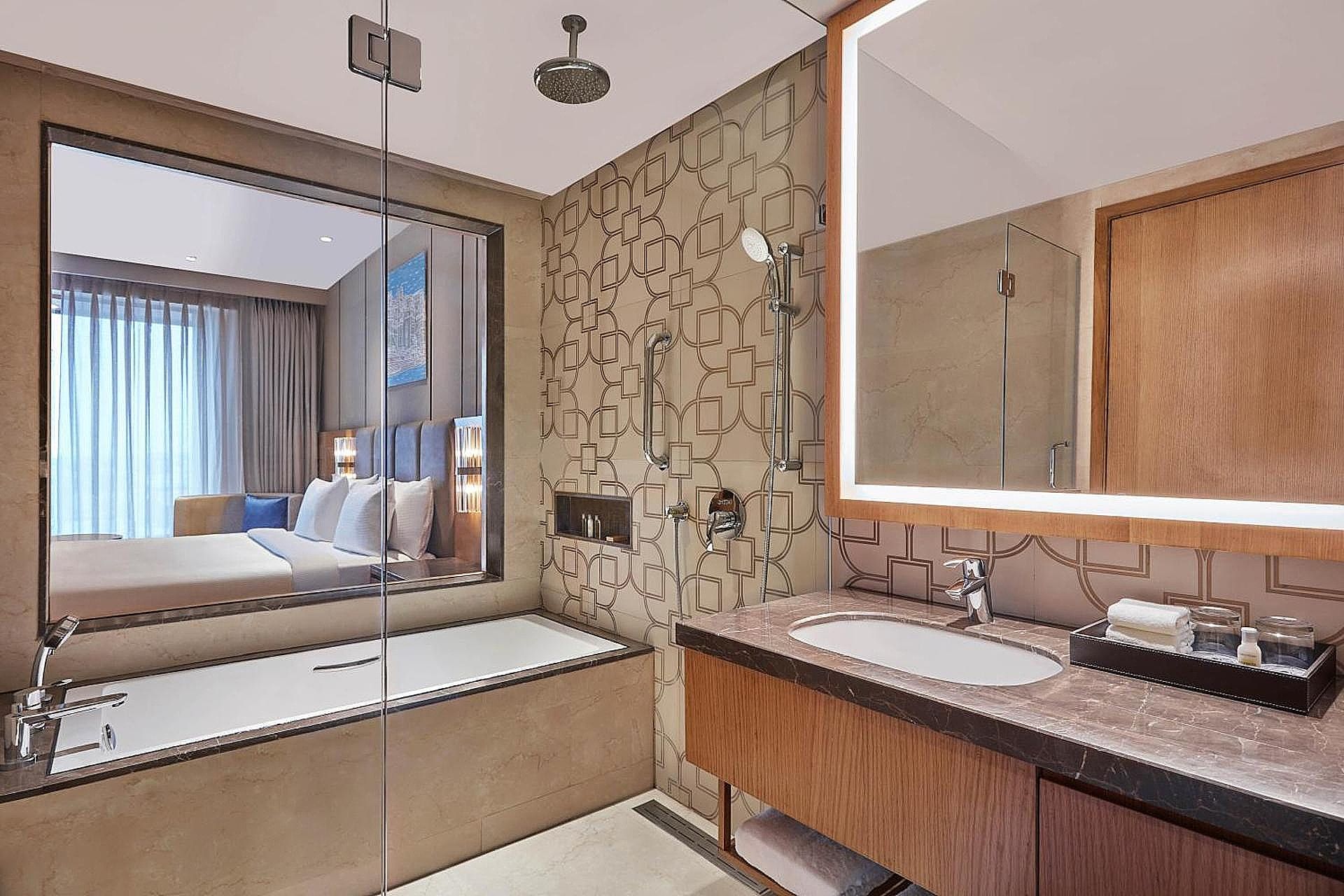 Premium Room, 1 King Bed