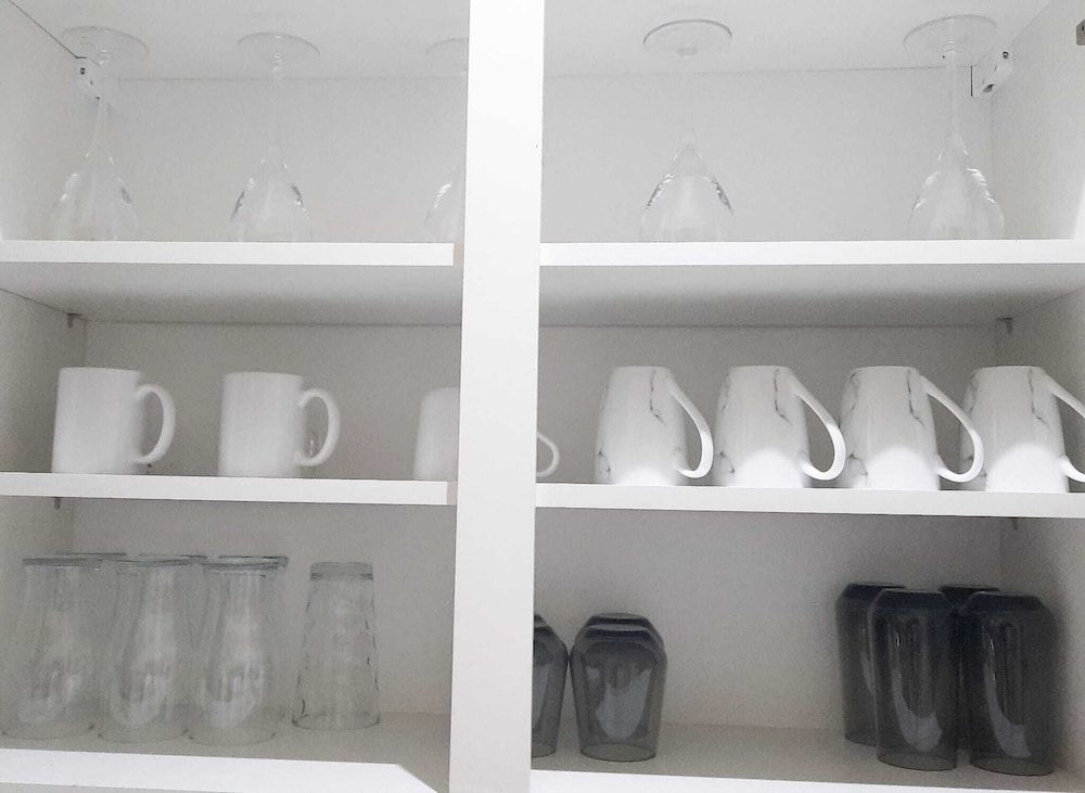 Charming 4-bed House in Manchester House 15