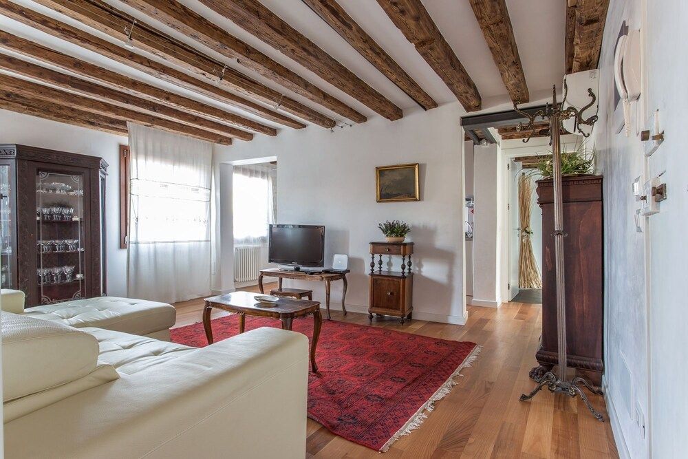 Venezia - Calle Furlani 3277 Apartment, 2 Bedrooms 11