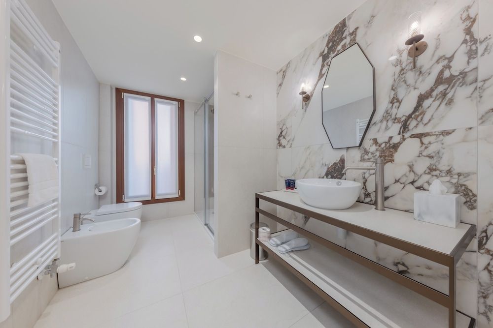 286 Piazza San Marco Superior Room 16