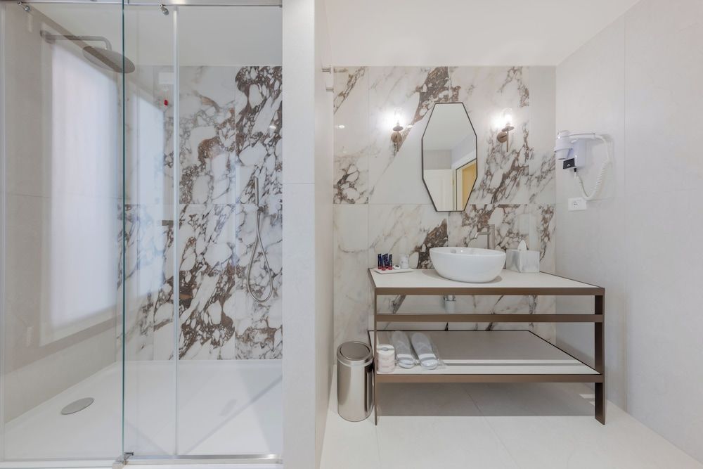 286 Piazza San Marco Superior Room 18