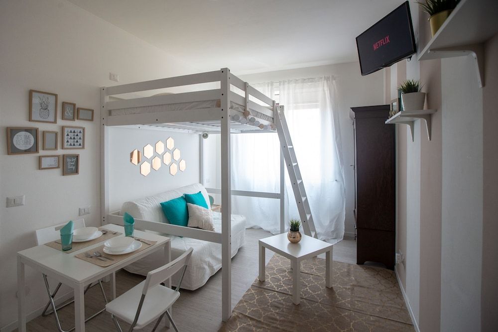 undefined Home Hotel - Transiti 21 4