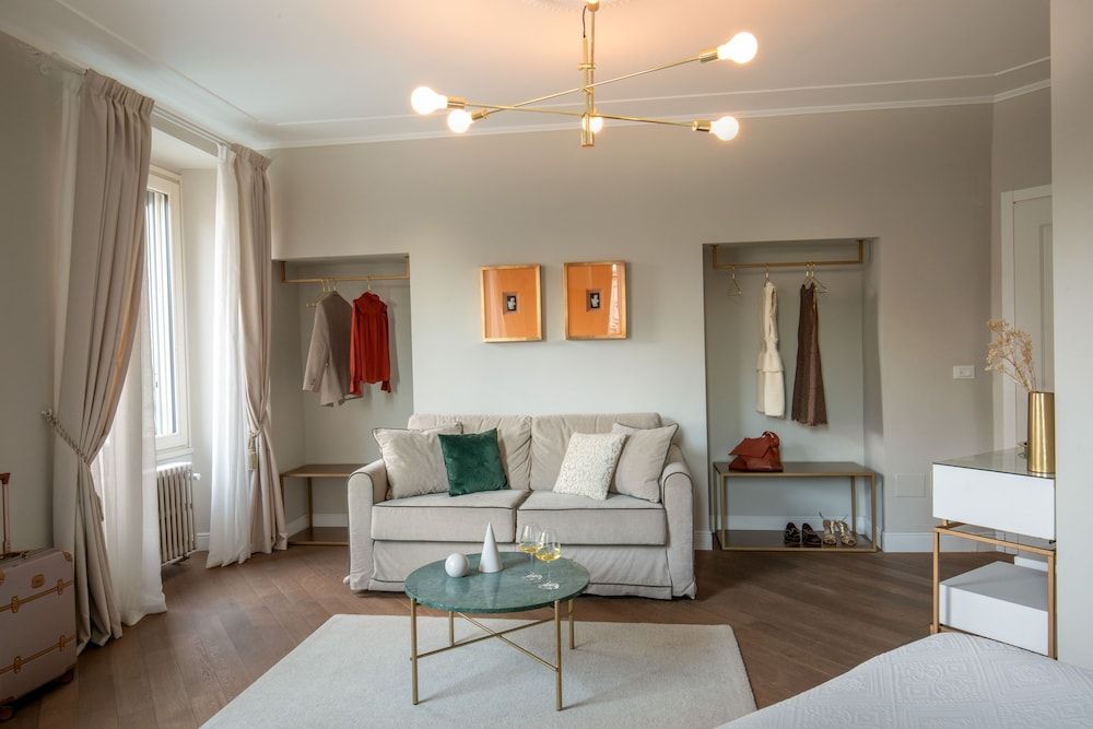 Daplace - Corso Monforte Suites Junior Quadruple Room 11