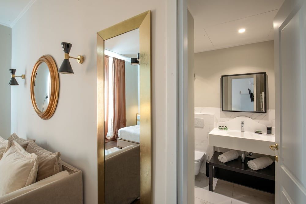 Daplace - Corso Monforte Suites Triple Room 5