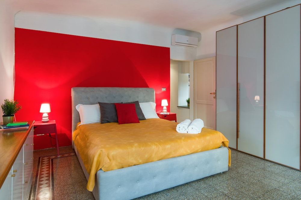 undefined Borgo Allegri Arno Flat