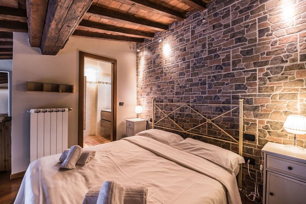 undefined A Few Steps to The Duomo Perfect 1BD Apt 7