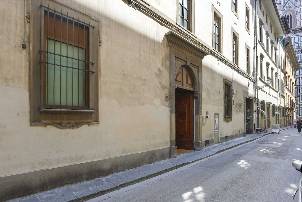 undefined Little Gem located few meters from Duomo 3