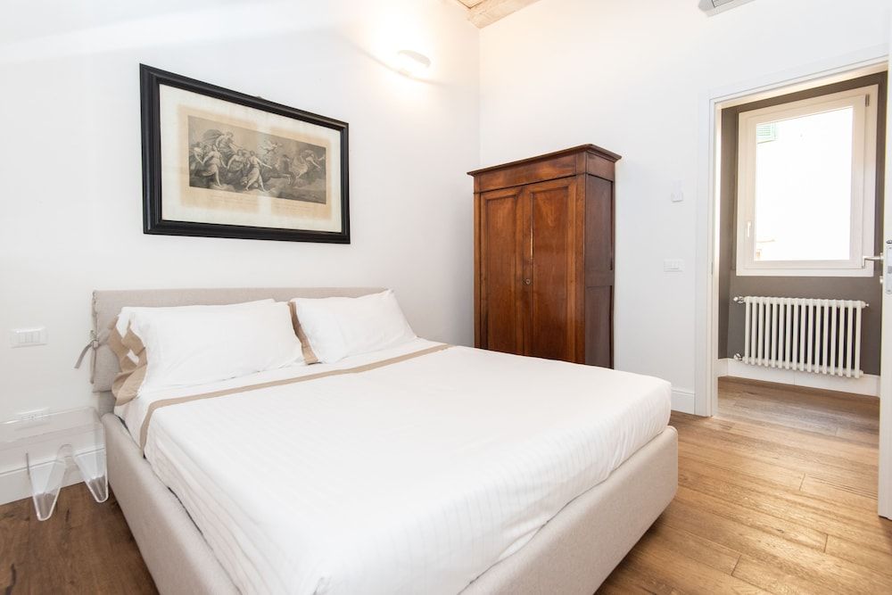 undefined Ghiberti Apartment by Firenze Prestige 8